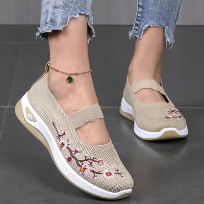 Women’s Summer Breathable Mesh Flats – Lightweight Casual Slip-On Walking Shoes for Everyday Comfort